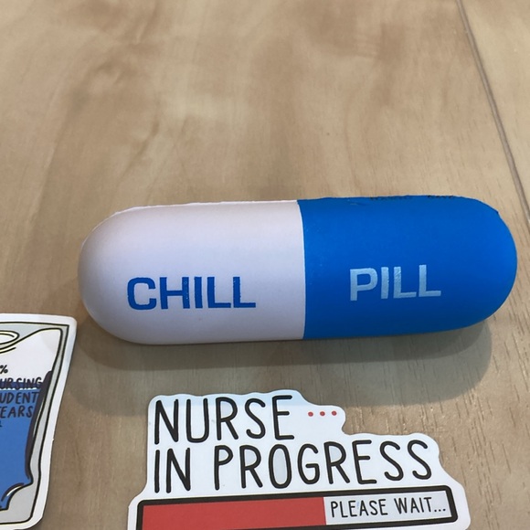 Nursing student stickers - Picture 4 of 6